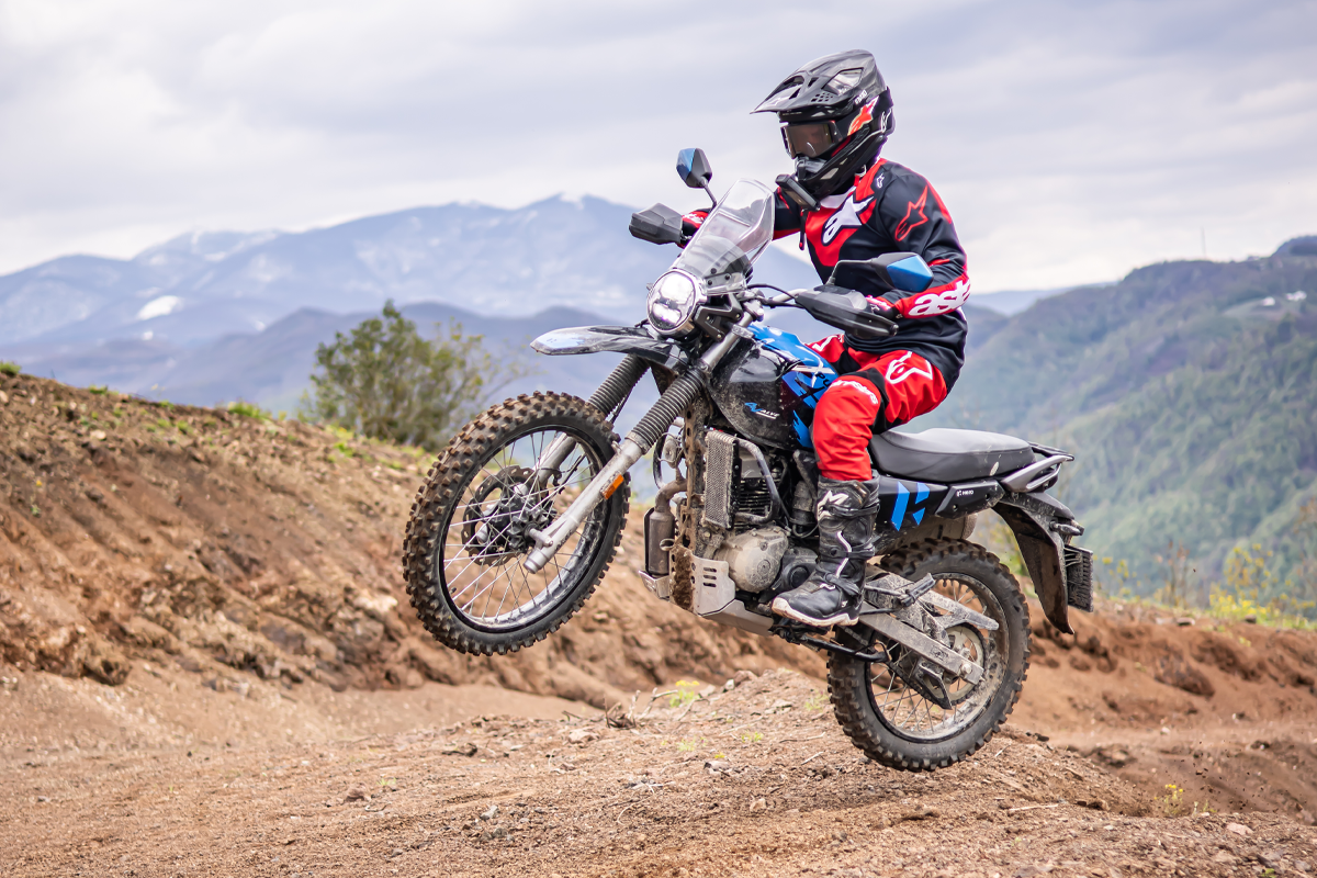 XPULSE 200 4V EURO5+